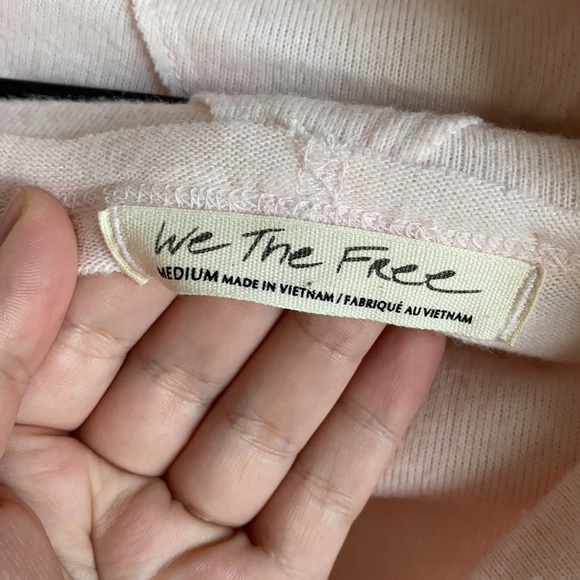 Free People Cozy Time Funnel Top Sz Medium NWT - Picture 6 of 7